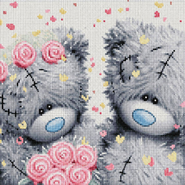 Diamond Painting mit zwei flauschigen Teddybären und rosafarbenen Rosen auf hellem Hintergrund. Mockup.