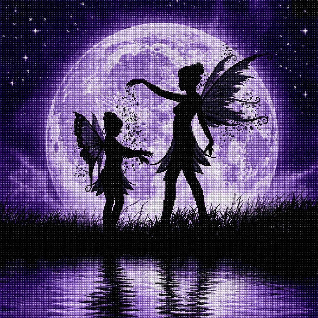 Diamond Painting mit Elfenmutter und Elfentochter vor leuchtendem Vollmond und funkelndem Elfenstaub. Mockup.
