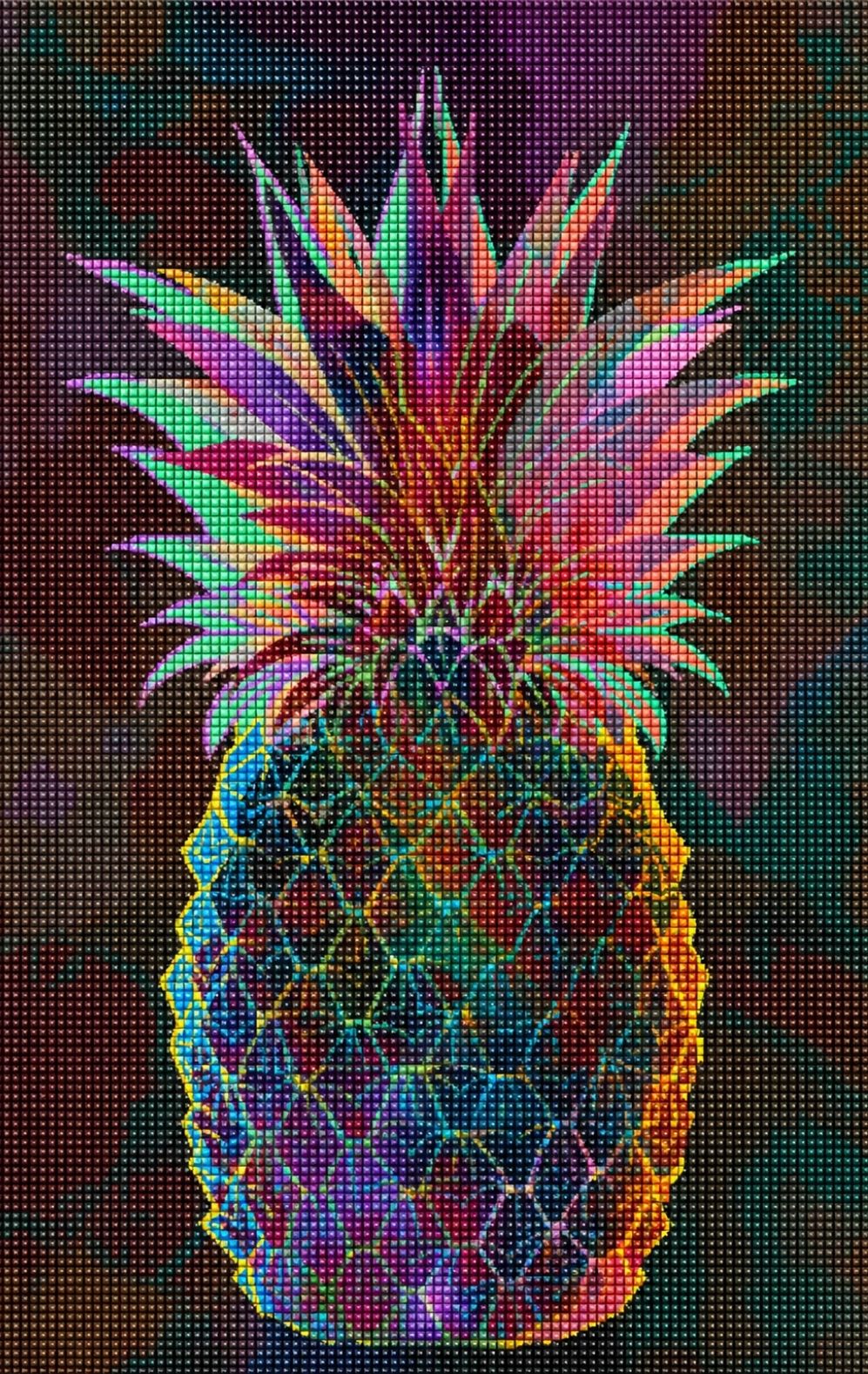 Diamond Painting mit farbiger Ananas in geometrischem Pop-Art-Stil vor dunklem Hintergrund. Mockup.