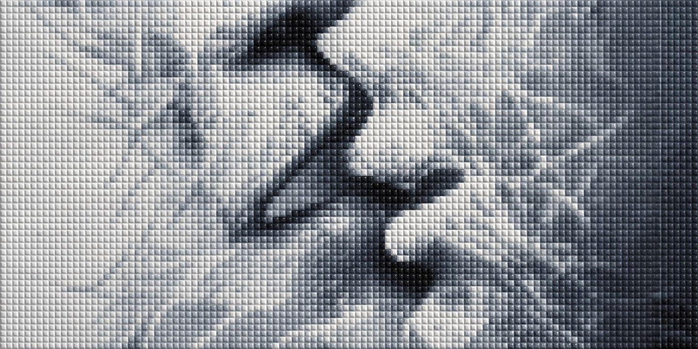 Diamond Painting mit zwei abstrakten Gesichtern in monochromer Linienstruktur und starker Hell-Dunkel-Wirkung. Mockup.