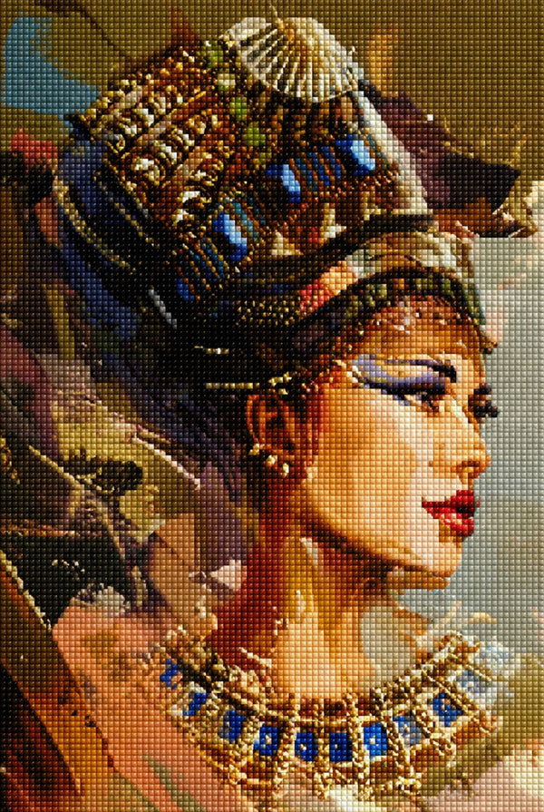 Diamond Painting mit ägyptischer Pharaonin im Seitenprofil mit kunstvoller Krone und blau-goldenem Halsschmuck. Mockup.