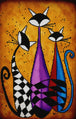 Diamond Painting mit drei abstrakten Katzen in kräftigen Farben vor goldorangem Hintergrund. Mockup.