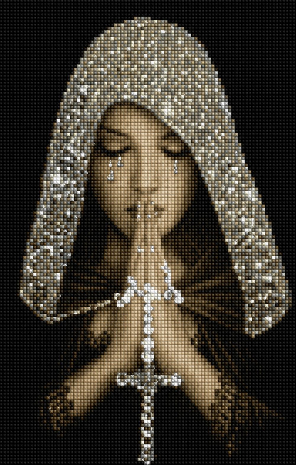 Diamond Painting mit betender Frau, Rosenkranz und glitzerndem Schleier vor dunklem Hintergrund. Mockup.