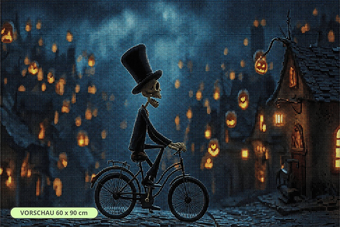 Diamond Painting mit Skelett auf Fahrrad, Zylinder und leuchtenden Kürbissen in einer nebligen Stadt. Mockup.