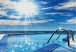 Diamond Painting eines Infinity-Pools mit blauem Wasser und Blick auf das weite Meer unter strahlender Sonne. Mockup.