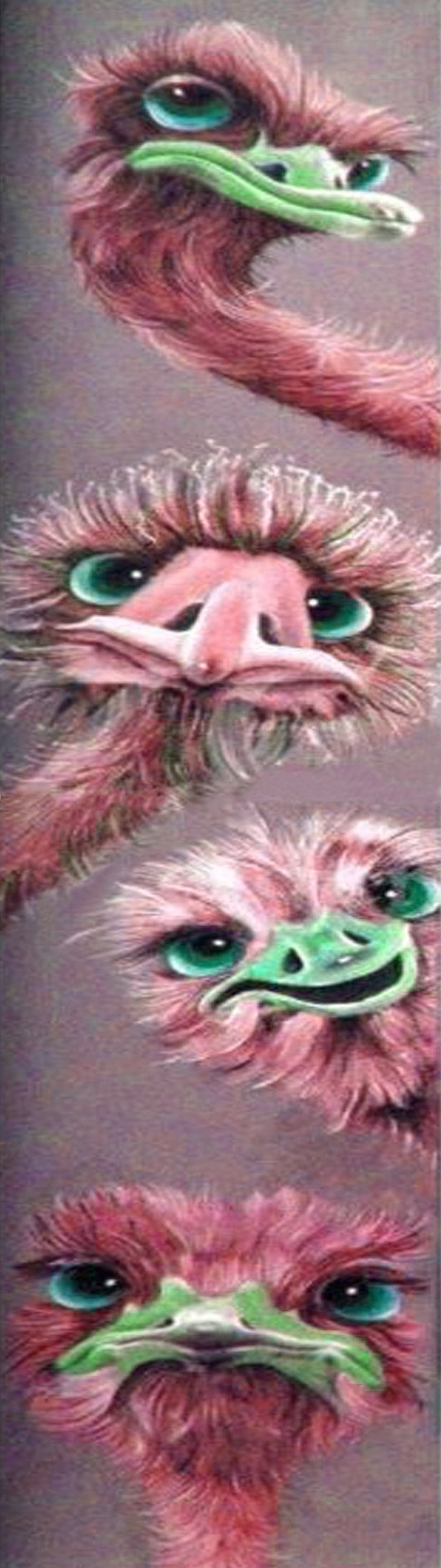 Diamond Painting von vier rosé farbigen Straußenköpfen mit großen Augen in vertikaler Anordnung auf grau-rosa Grund.