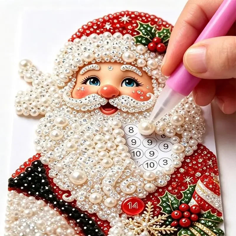 DIY Weihnachtsmann zum Verzieren mit weißen Perlen und bunten Schmucksteinen
