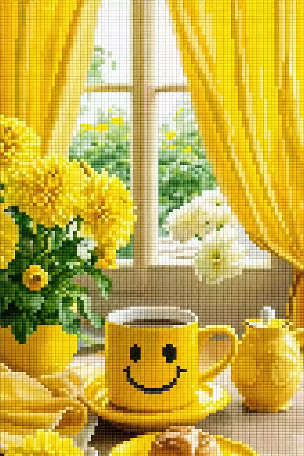 Diamond Painting mit gelber Smiley-Tasse, Blumen, Teekanne und sonnigem Fenster, Mockup, Pixelvorschau