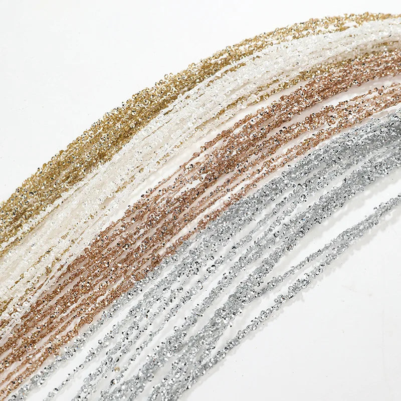 Kuenstliche Glitzer Deko-Zweige in Gold, Silber und weiteren Farben fuer Weihnachtsbaum, Vasen und festliche Arrangements