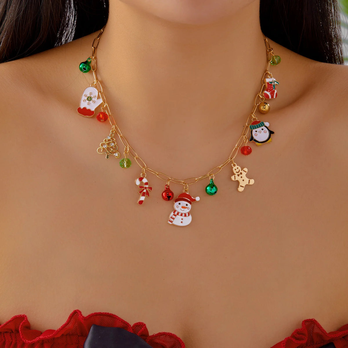 Weihnachtliche Charm-Halsketten in Gold und Silber mit verschiedenen festlichen Anhängern und bunten Weihnachtsmotiven