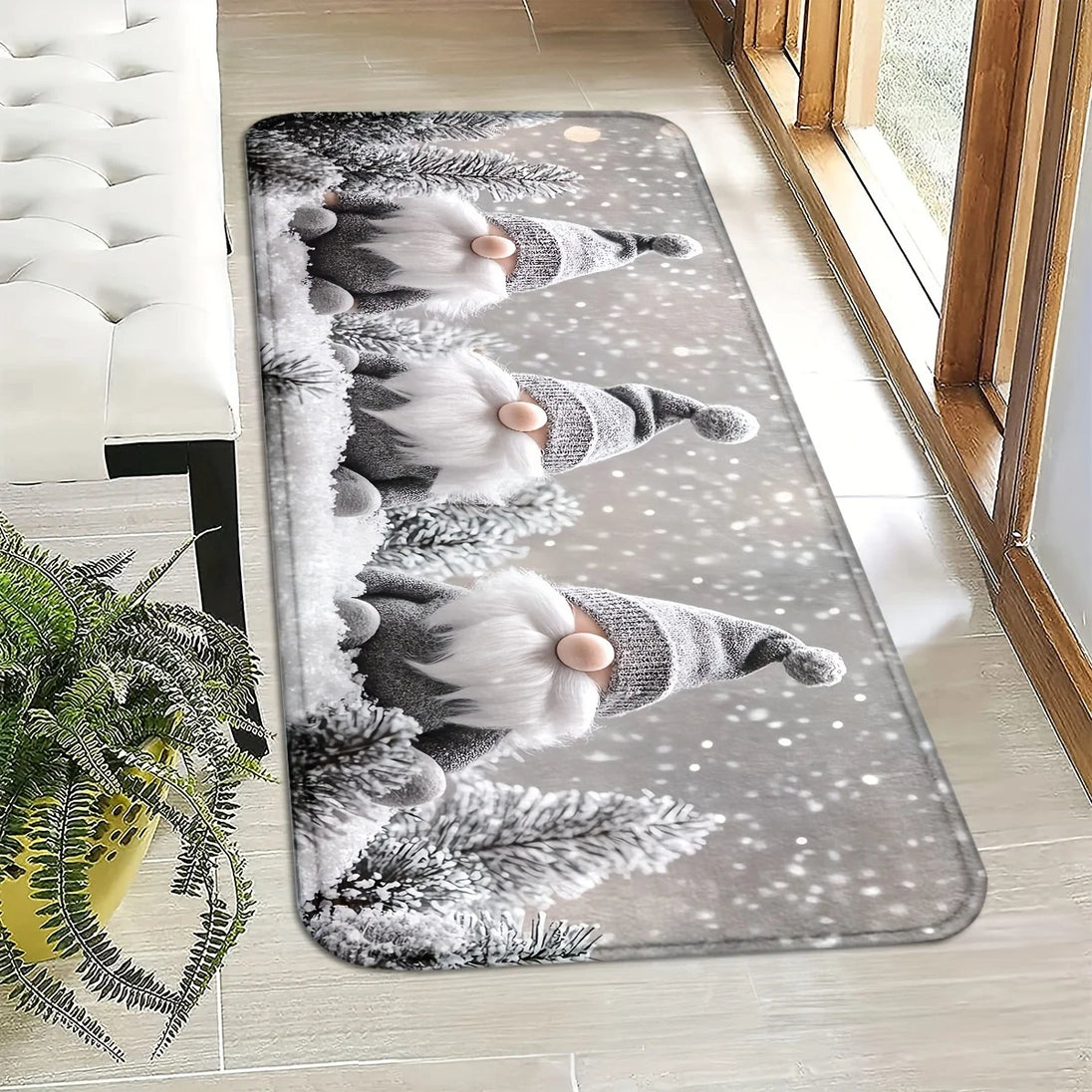 Langer grauer Weihnachtsläufer mit Wichtelmotiv und winterlichem Schneedesign für Flur, Diele und Eingangsbereich