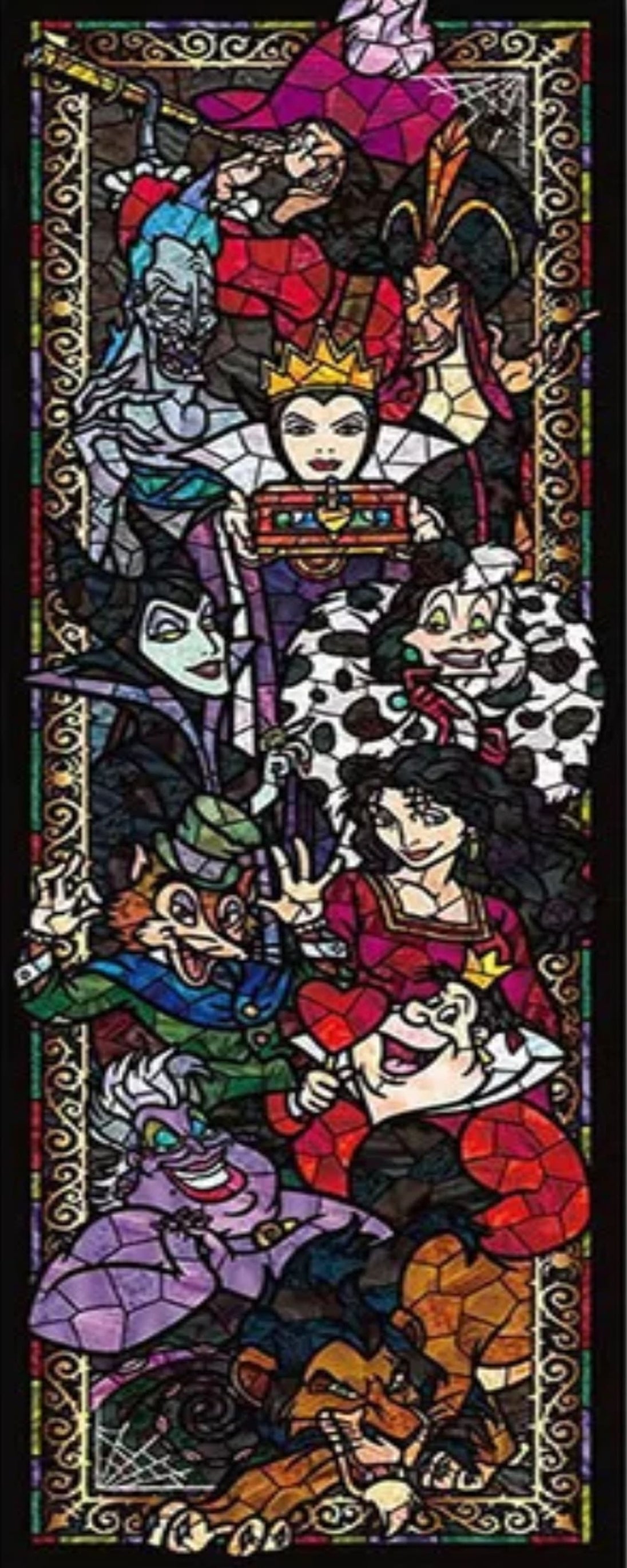 Diamond Painting der Disney Bösewichte wie Maleficent und Ursula im vertikalen Glasmosaik-Stil. 
