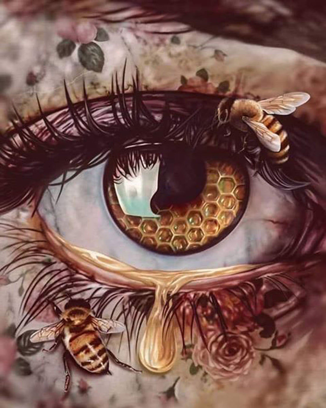 Diamond Painting eines Auges mit Honigwaben in der Iris, zwei Bienen und einer flüssigen Honigträne.