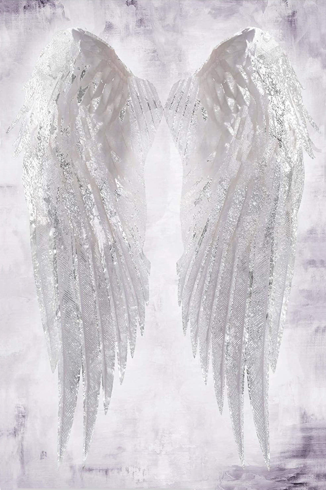 Diamond Painting von zwei großen, weißen Engelsflügeln auf einem hellen, strukturierten Hintergrund.
