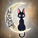 Diamond Painting einer schwarzen Katze, die in einer Mondsichel mit der Aufschrift I love you to the moon and back sitzt.